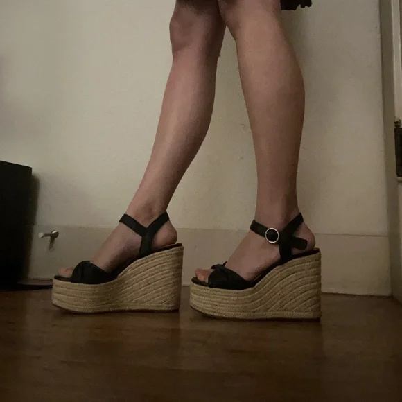 Margreth Sandal - Picture 4 of 6